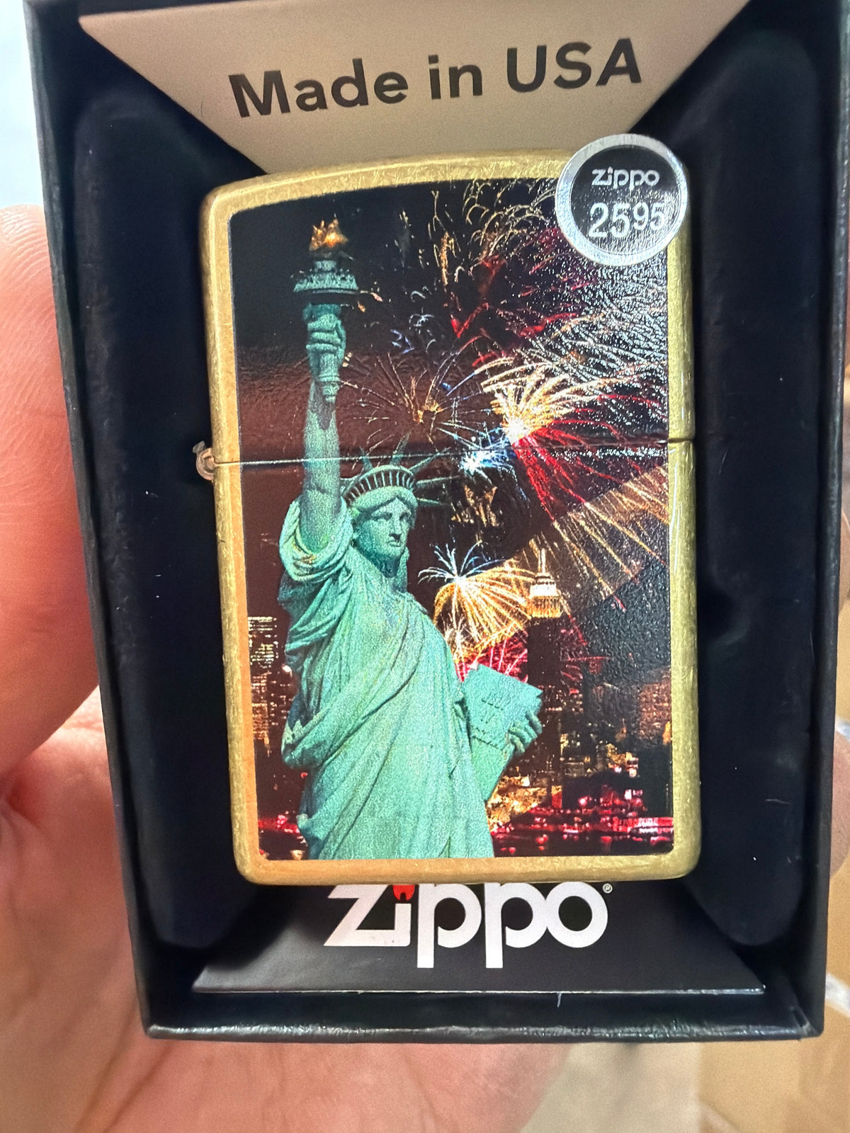 #253 ZIPPO OIL LIGHTER: : Lady Liberty