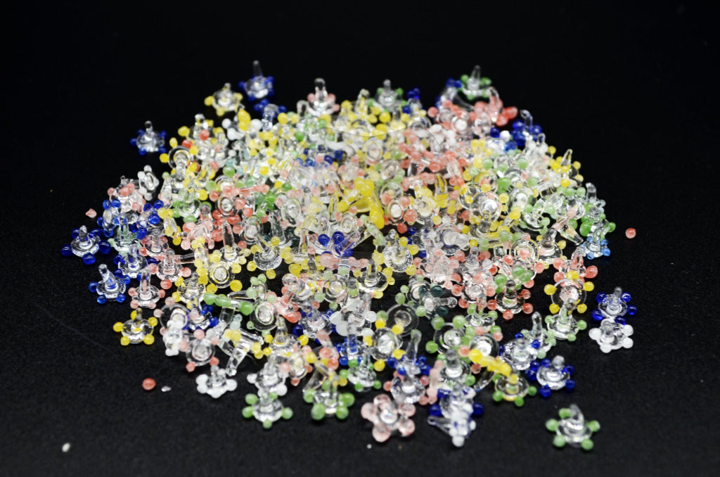 D058-Glass Screen (Assorted Color)